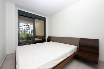 89905b164b1b95890c73da5b80052159 - 13