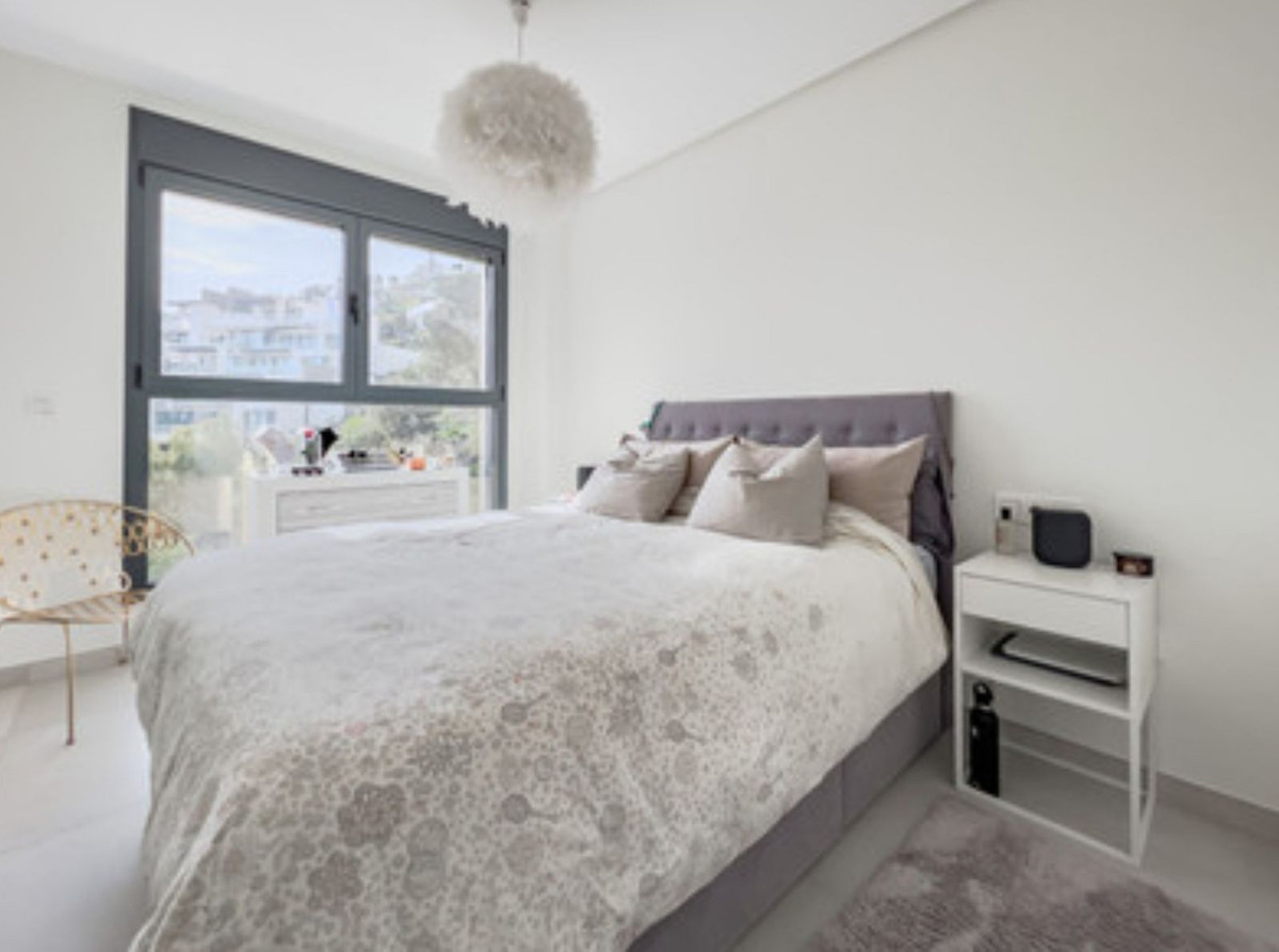 89905b164b1b95890c73da5b80052159 - 16