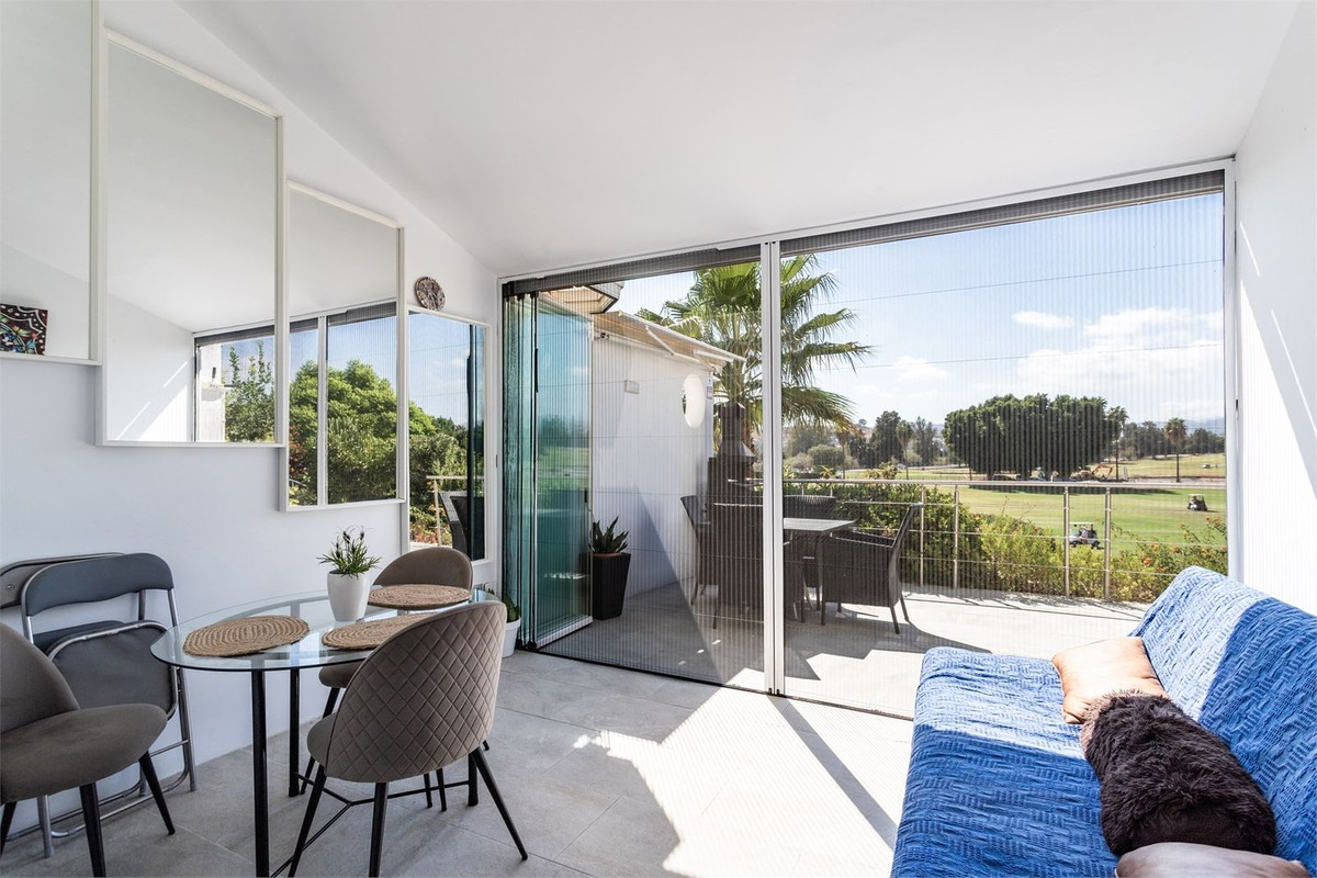 89da4d78918ec6d40ceda7b50429b8dd - 18