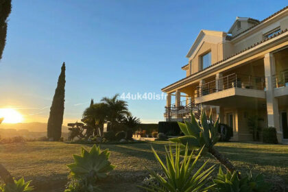 89f7f7d5118399915a9558a53b772c7d - 12