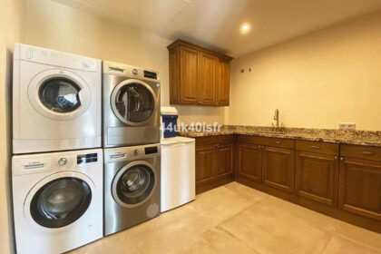 89f7f7d5118399915a9558a53b772c7d - 25