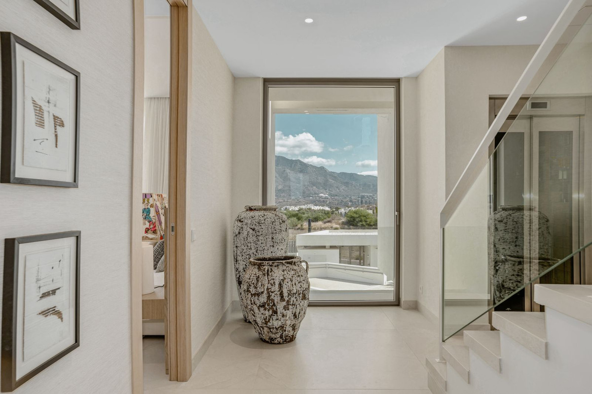 8ad4014bb96e61bc5d19ec665d40cca8 - 15