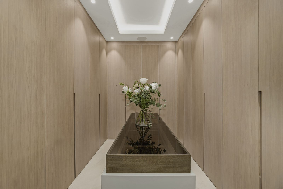 8ad4014bb96e61bc5d19ec665d40cca8 - 21