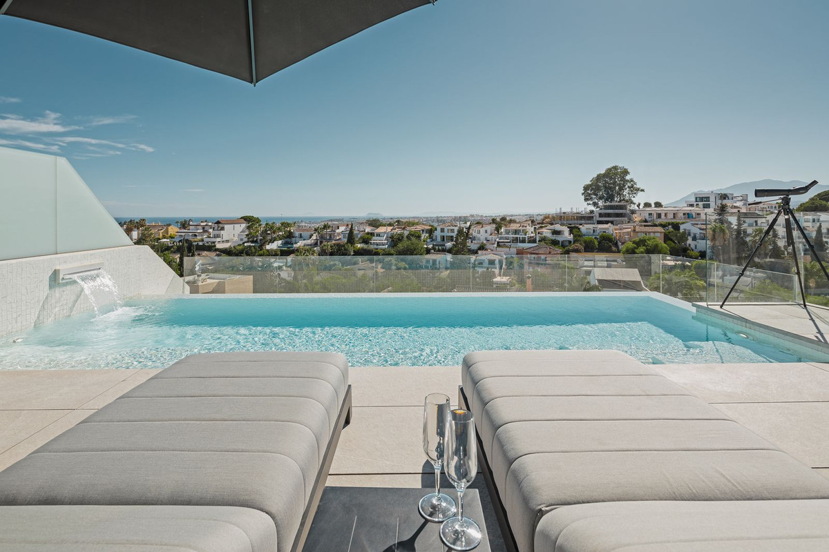 8ad4014bb96e61bc5d19ec665d40cca8 - 34