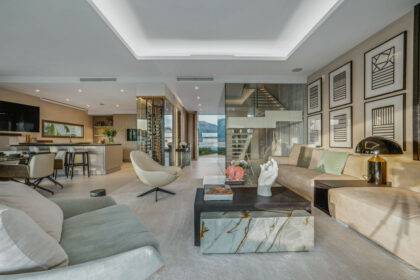 8ad4014bb96e61bc5d19ec665d40cca8 - 7