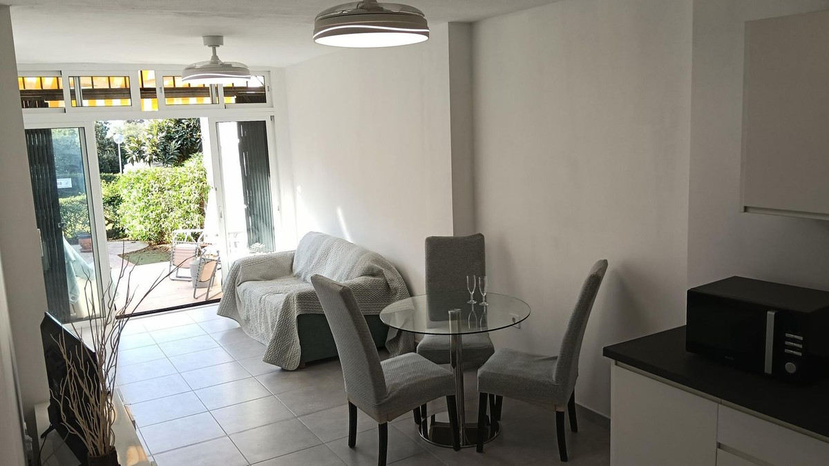 8b1315f40c26e23a384c32d7157a2fe6 - 4