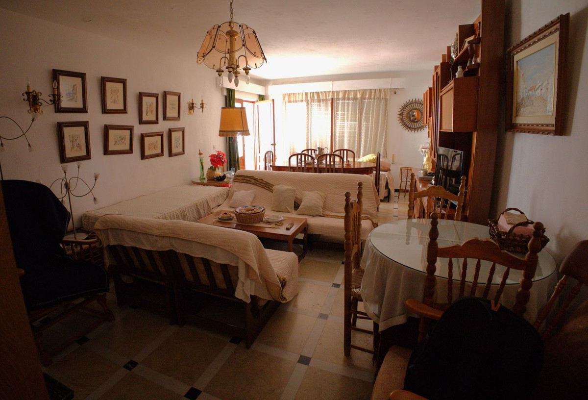 8b2e6da315a62b2a2d472b22e4bff6ff - 10