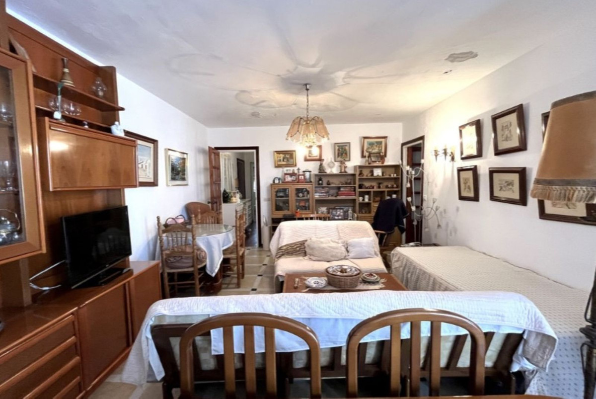 8b2e6da315a62b2a2d472b22e4bff6ff - 9