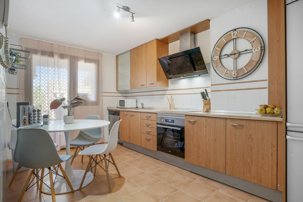 8b645b69962d128831f1559c18f49f9a - 10