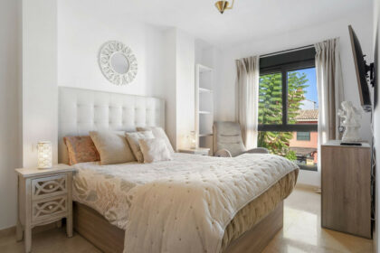 8b645b69962d128831f1559c18f49f9a - 16