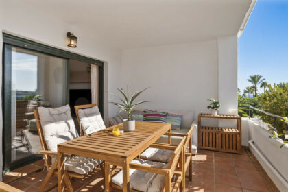 8b645b69962d128831f1559c18f49f9a - 2