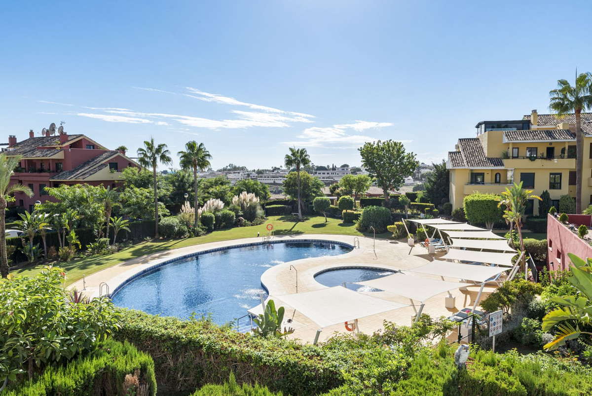 8b645b69962d128831f1559c18f49f9a - 4