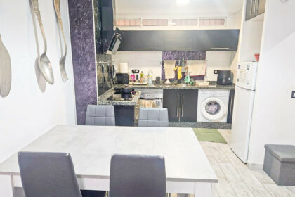 8ba087d284c95a48fa1cc09e6dbea718 - 3