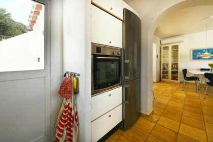 8bdfa934db417a34dd7e351700f404a6 - 14