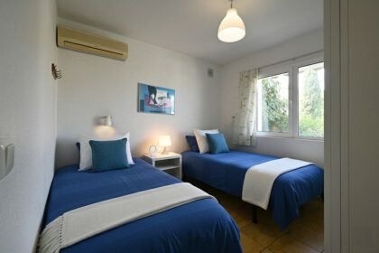 8bdfa934db417a34dd7e351700f404a6 - 20