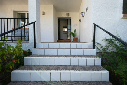 8bdfa934db417a34dd7e351700f404a6 - 6