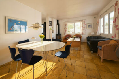 8bdfa934db417a34dd7e351700f404a6 - 9