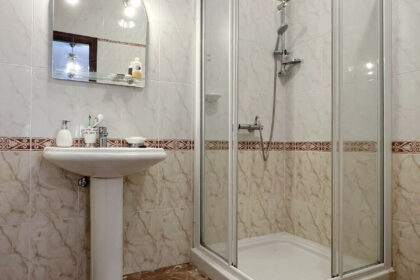 8ce70d8a43ce7793561a10e72ed0ac9a - 24