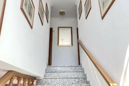 8ce70d8a43ce7793561a10e72ed0ac9a - 27