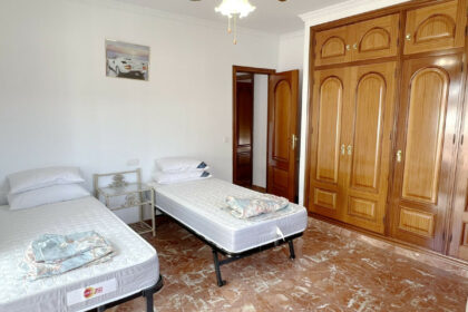 8ce70d8a43ce7793561a10e72ed0ac9a - 29