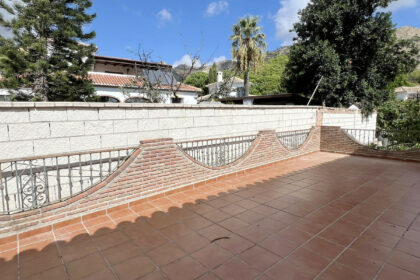 8ce70d8a43ce7793561a10e72ed0ac9a - 30