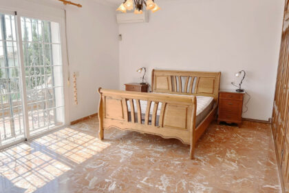 8ce70d8a43ce7793561a10e72ed0ac9a - 31