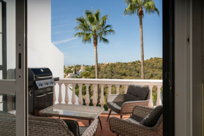 8d7057c5f472ff4d3269d6fbe5548899 - 17