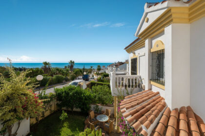 8d7057c5f472ff4d3269d6fbe5548899 - 5