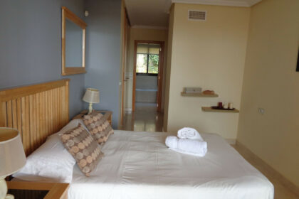 8db5030aaa94cfcd5ae6d59ef4f11c60 - 4