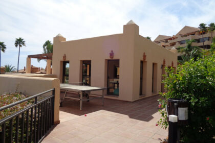 8db5030aaa94cfcd5ae6d59ef4f11c60 - 72