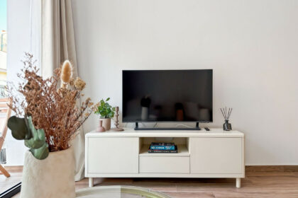 8e04880a59a7d5bc38e62e3957f9b602 - 16