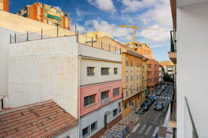 8e04880a59a7d5bc38e62e3957f9b602 - 19