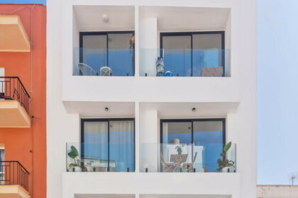 8e04880a59a7d5bc38e62e3957f9b602 - 44