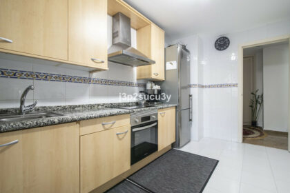 8e6622a70f7b36bb0301c83817a7bc9d - 15