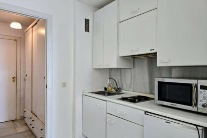 8e88eb1253bbd58d6c7e0fdbfc43464b - 8