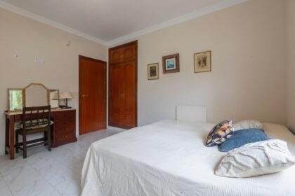 8efaa7f079215b4392a3e7be467a6b1e - 18