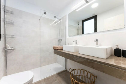 8f02437328ce11ba3d0d7f88e52e6de5 - 22