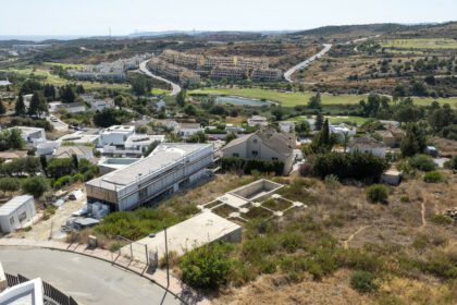 8f8e0b9a0b8f1d20f31a129f0e27a141 - 8