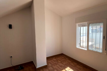 90019f4fa16a37e4815426a7b7edec6f - 6