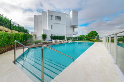 902813e7fb9f8e396662174015c0c762 - 29