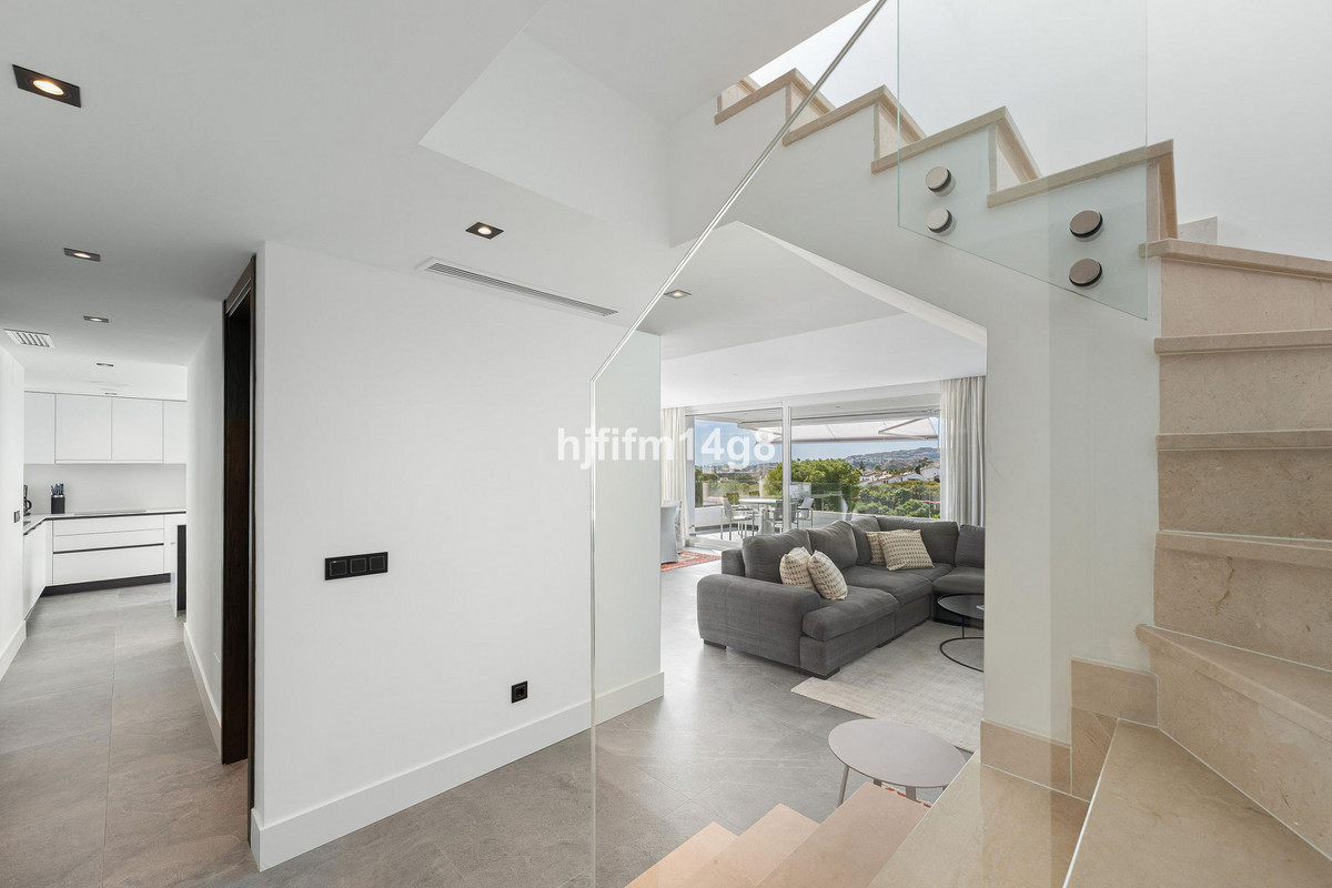 902813e7fb9f8e396662174015c0c762 - 3