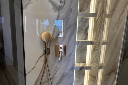 908fd7b508b34c457f0de3f740d99d96 - 27