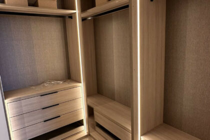 908fd7b508b34c457f0de3f740d99d96 - 30