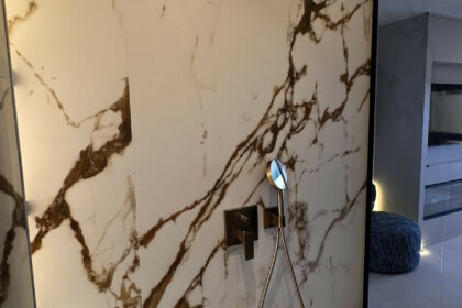 908fd7b508b34c457f0de3f740d99d96 - 31