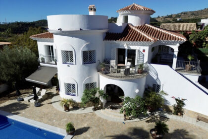 90daa92e36da59ce7847e9c37b162abe - 3