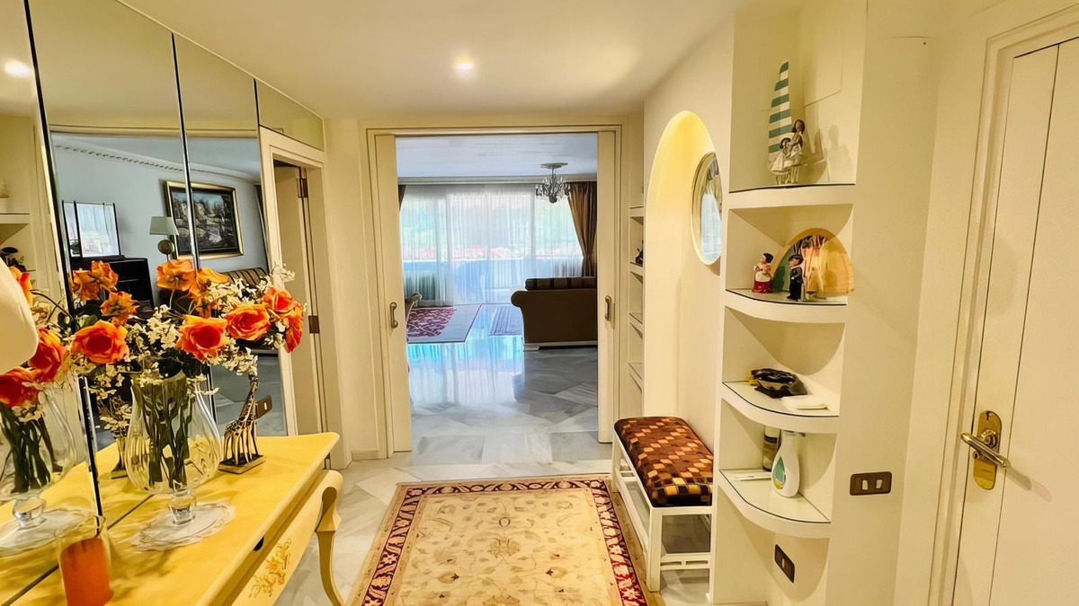 91ebe4685e78dd83089a2eaf7572e546 - 11