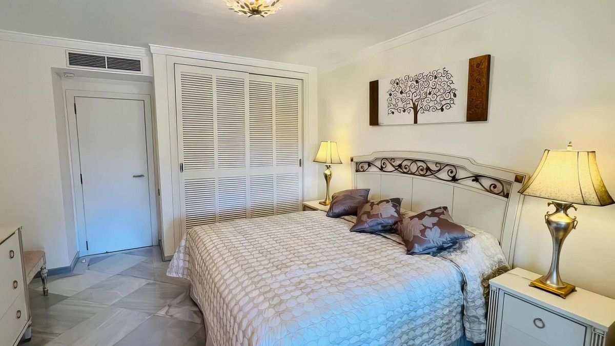 91ebe4685e78dd83089a2eaf7572e546 - 14