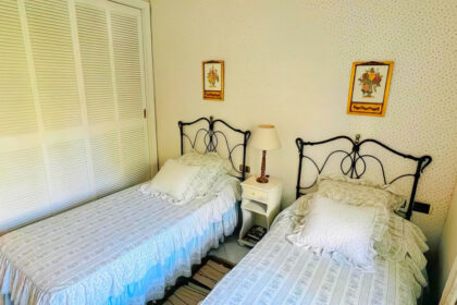 91ebe4685e78dd83089a2eaf7572e546 - 20