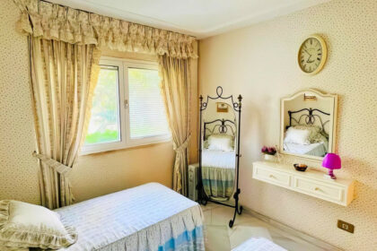 91ebe4685e78dd83089a2eaf7572e546 - 21