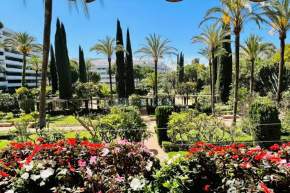 91ebe4685e78dd83089a2eaf7572e546 - 9